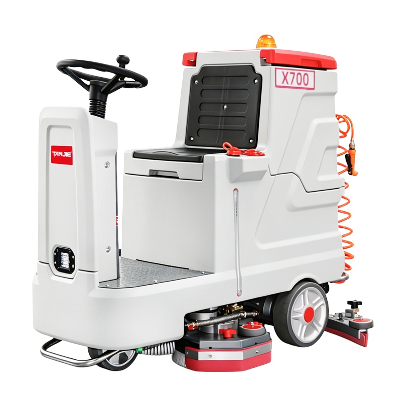 武隆坦洁全自动驾驶式洗地机X700