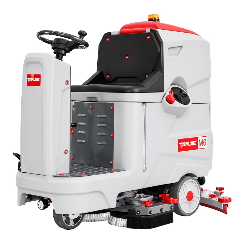 武隆坦洁驾驶式洗地机M6【双刷】