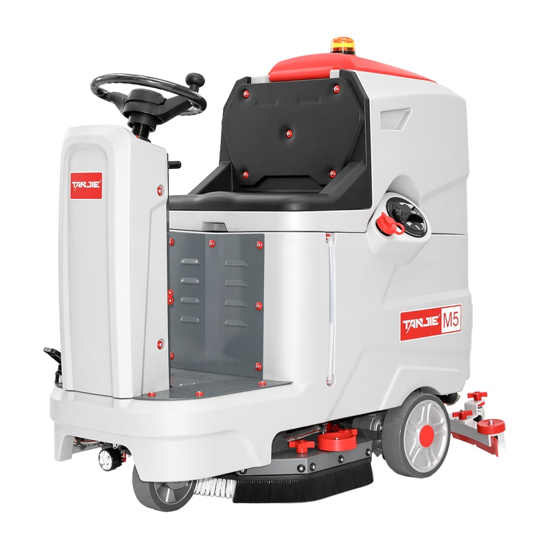 武隆坦洁驾驶式洗地机M5【单刷】
